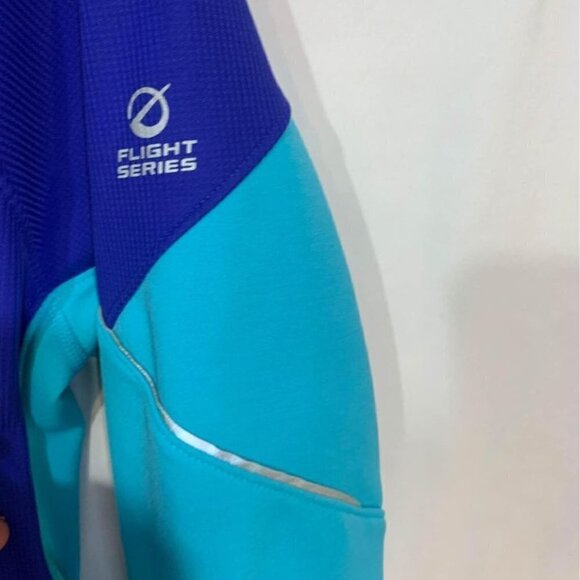 😎THE North face woman’s jacket. Size XL. Gorgeous bright colours. “Wind s… - Picture 11 of 11